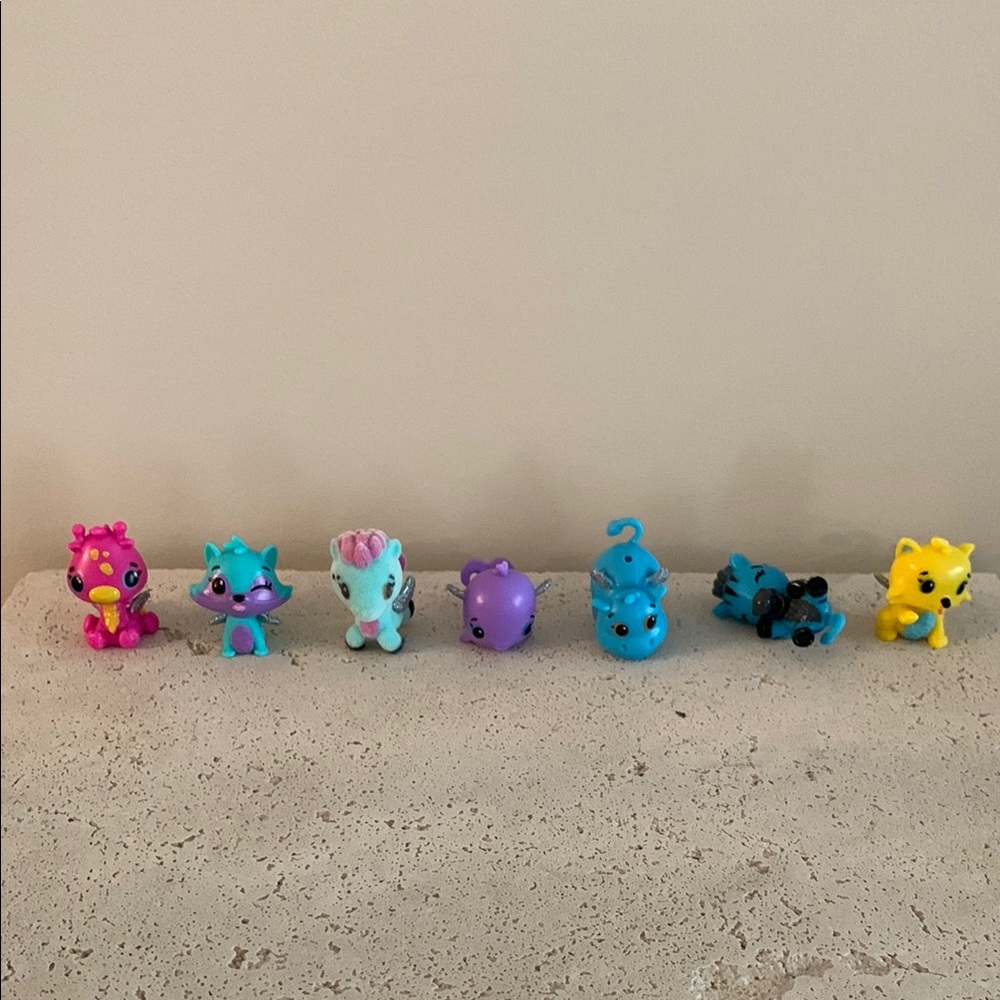 Hatchimals Lot of 7 figures